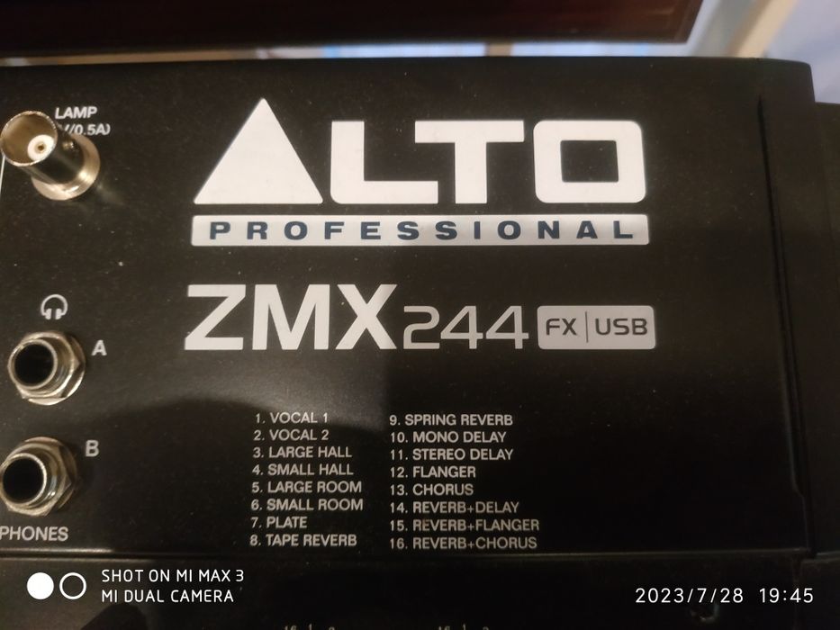 Микшерный пульт Alto Professional zmx 244