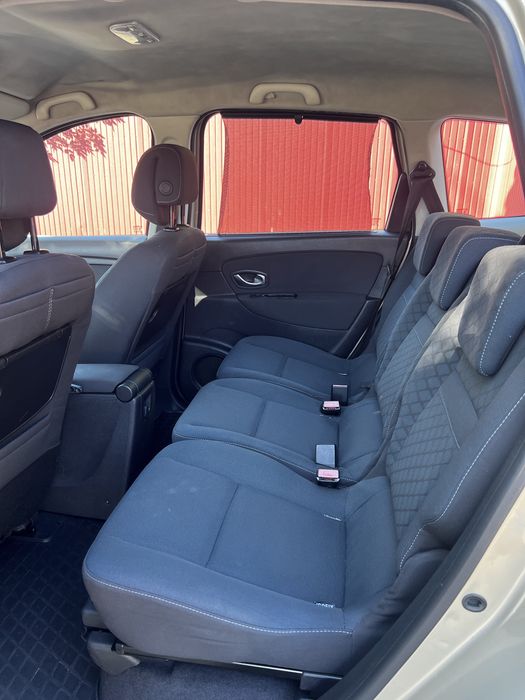 Продам Renault Scenic