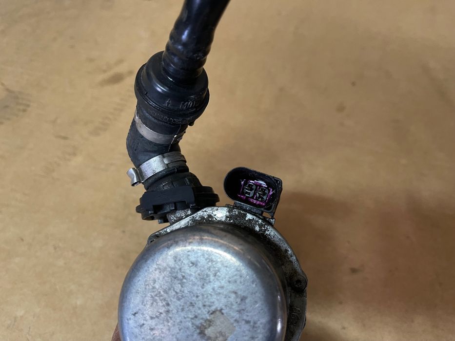 Bomba Auxiliar de Vacuo  Audi A4 B6 - 8E0.927.317
