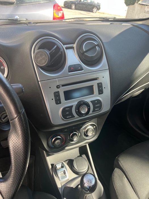 Alfa Romeo MiTo 1.3 JTD Progression foto 5