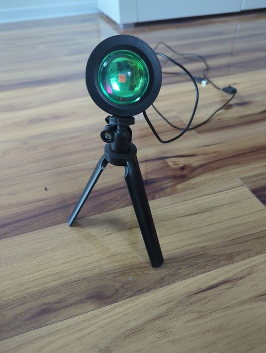 Projektor z motywem zachodu słońca
