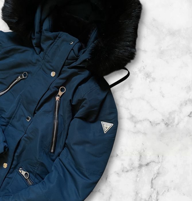 -55% S 44 Guess куртка парка женская синяя синя пальто 44 с