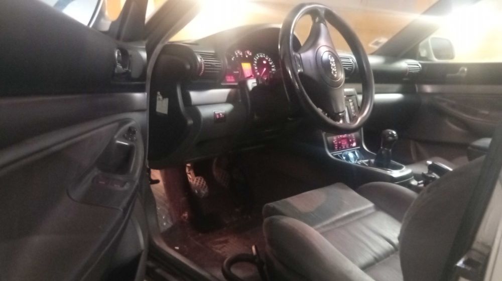 Audi A4 sport Avant b5 tdi 110cv