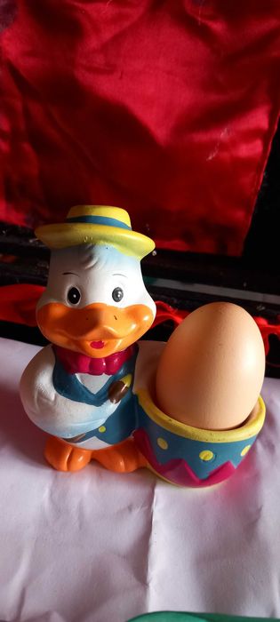 Suporte de ovos raro