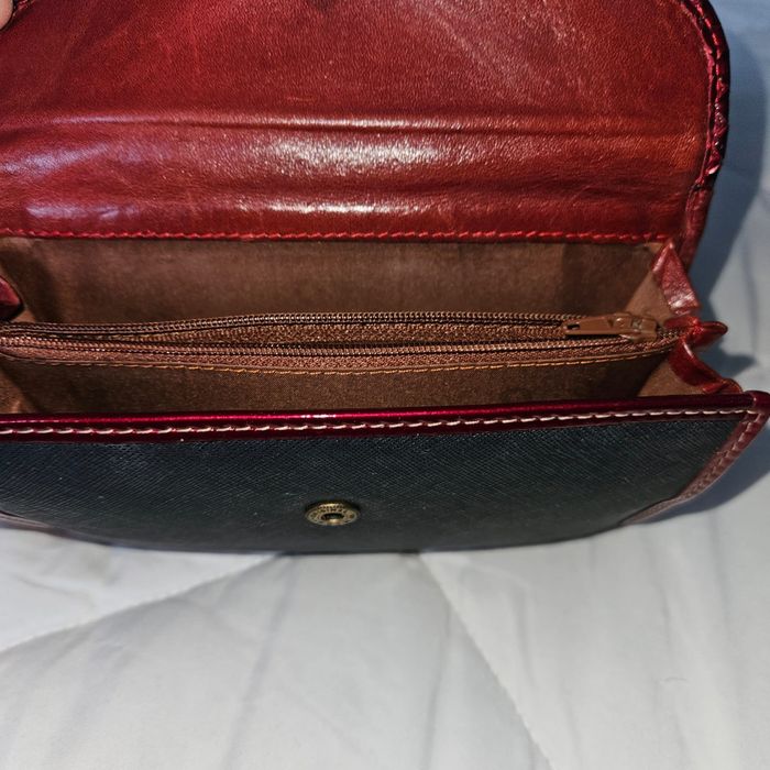 Vendo mochila + porta moedas cavalinho