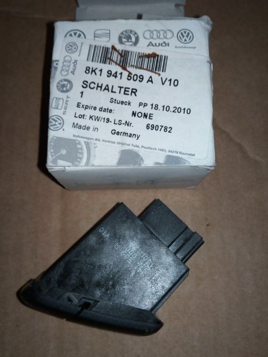 Interruptor 4 piscas AUDI A4 A5 2008 A 2012