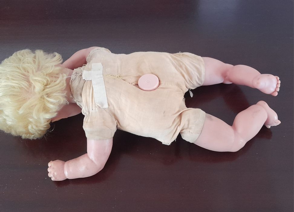 Boneco antigo ( chorão) Anos 60