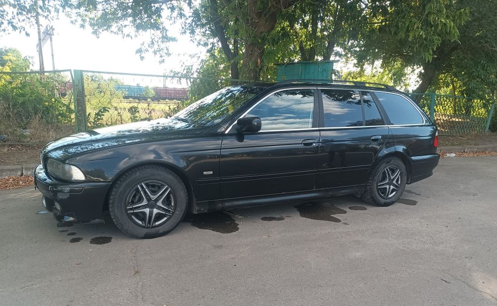 BMW E39 2003 року