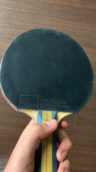 Donic Waldner Legend Carbon w/ DONIC Bluefire M1 2 mm | Ténis de Mesa