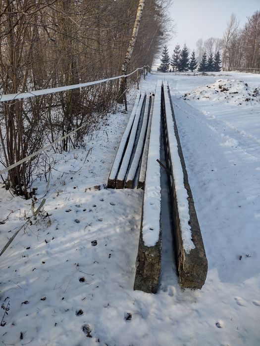 Sprzedam słupy betonowe