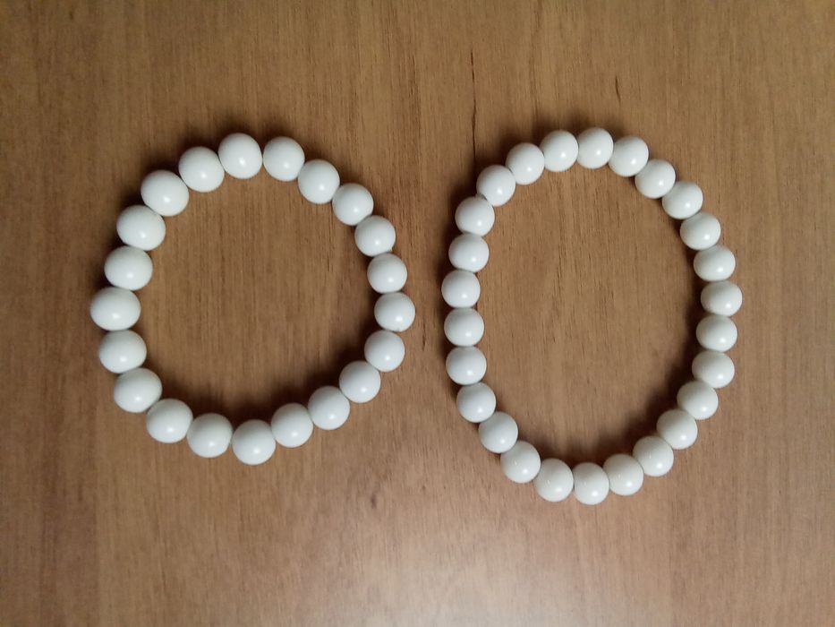 Conjunto de pulseira branca