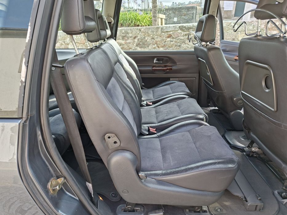 Volkswagen Sharan — fotografia 8