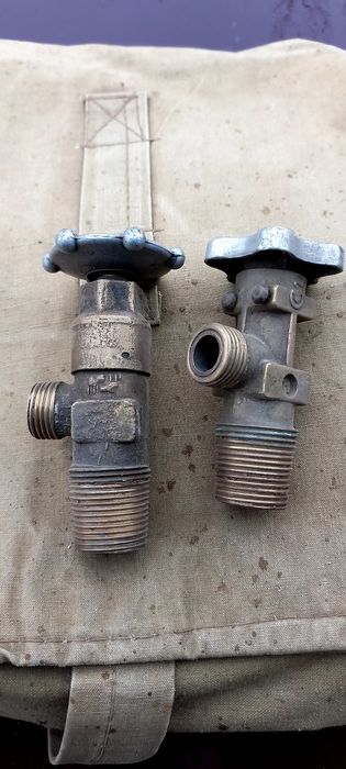 Крани газові різні.