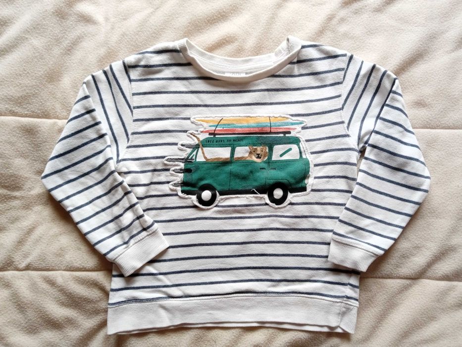 Conjunto de 2 Sweatshirts e 1 calça - 4/5 anos - Zara - COMO NOVO!