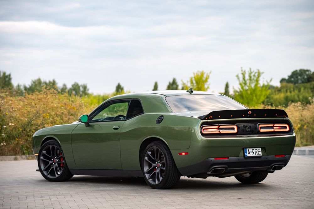 Dodge challanger do ślubu