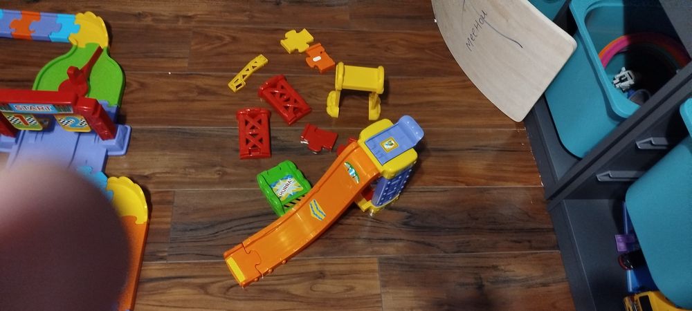 Tut tut autka garaż tor wyścigowy duży zestaw zamiana na LEGO