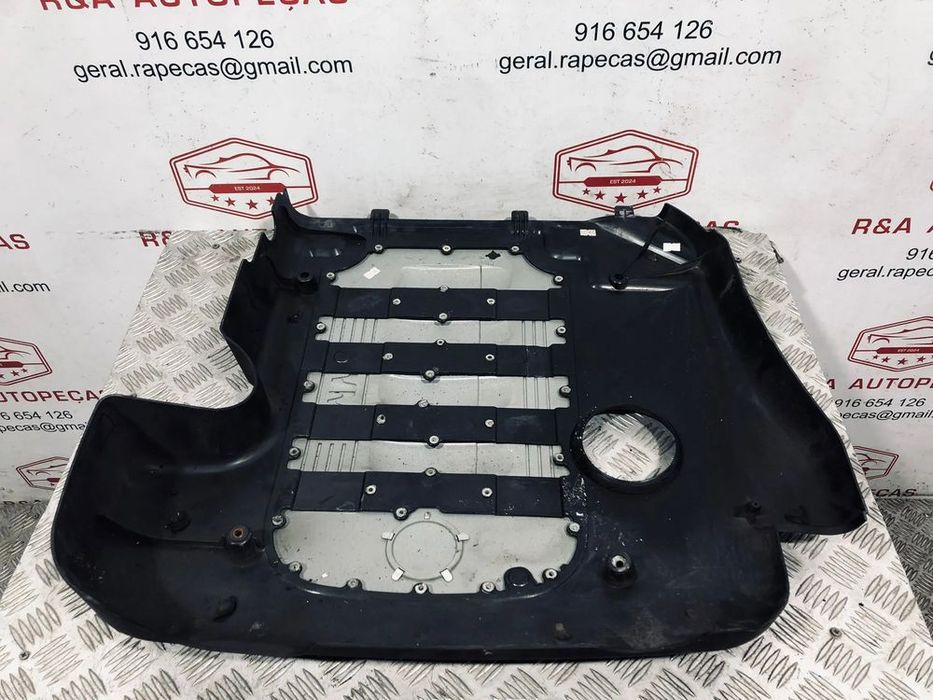 Tampa de Motor BMW Série 3 E90 E91 Touring 11147789769 Original