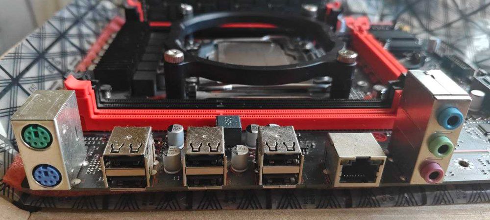 Материнська плата ZSUS X99 + XEON E5-2673v3 + DDR3 16Gb