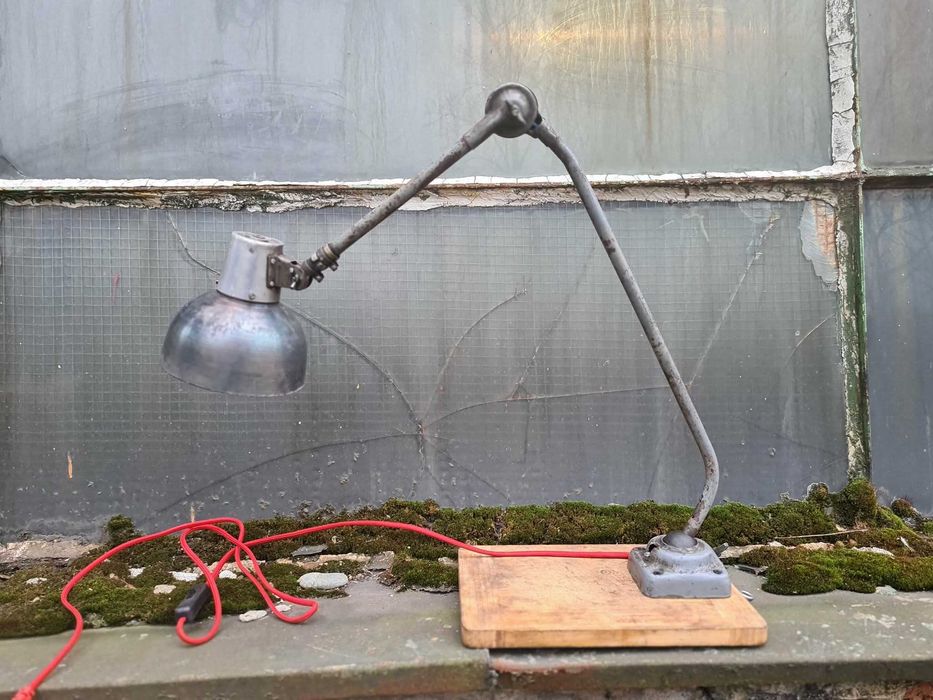 Stara   lampa  Przegubowa