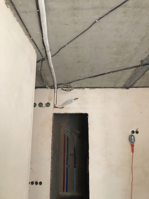 Обслуговування , та встановлення Кондиціонерів, закладка магістралі.