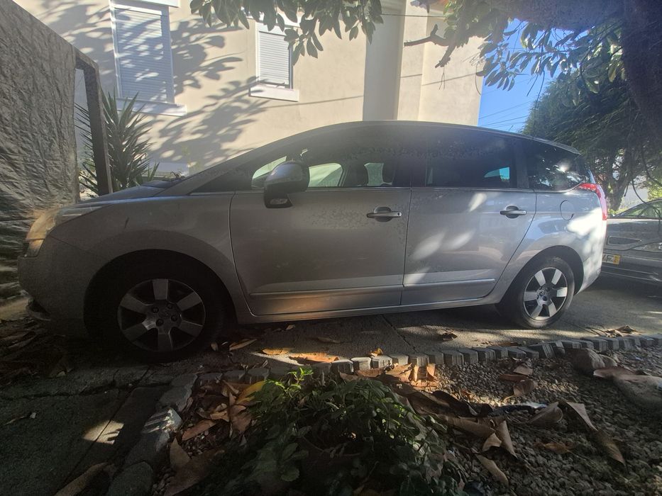 Peugeot 5008 1.6 hdi 7 Lugares
