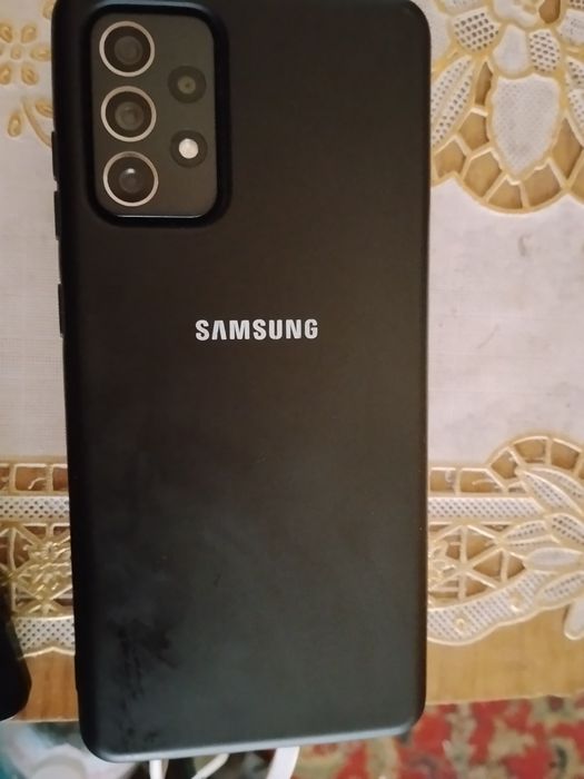 Продам телефон Самсунг А 72