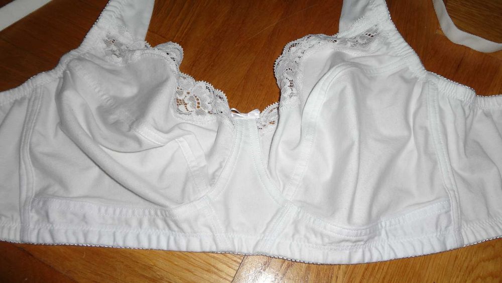 Biustonosz Cotton Traders 95D, bawełna bez fiszbin