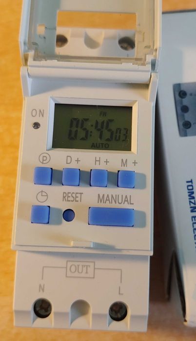 Таймер на din рейку Tomzn AHC-30A