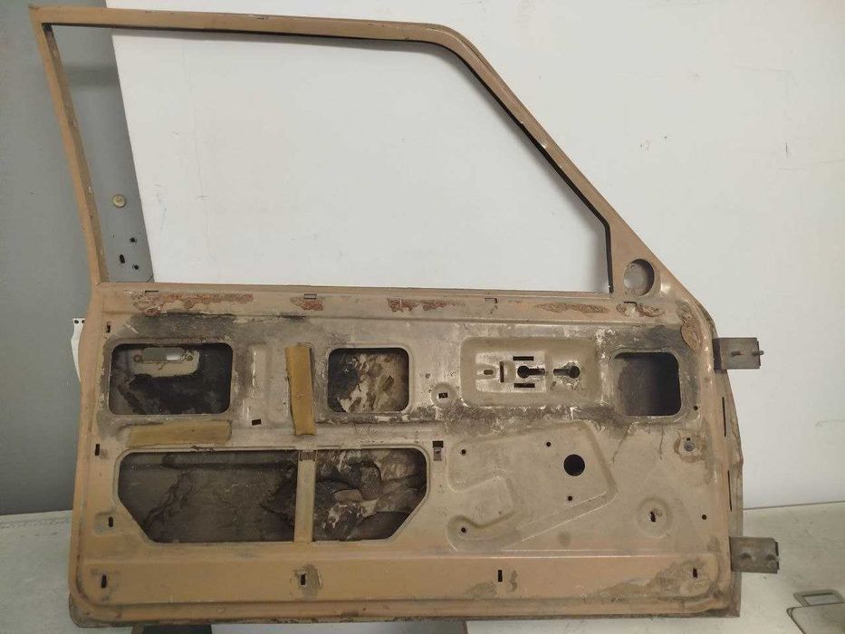 Двері передня ліва Таврія ЗАЗ