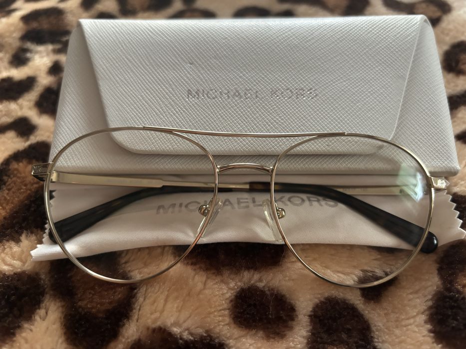 Oryginalne oprawki Michael Kors okulary z fotochromem