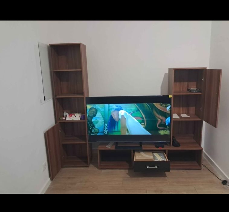 Conjunto Móvel TV (Madeira Cerejeira)