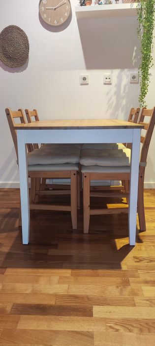 Conjunto mesa e cadeiras Ikea