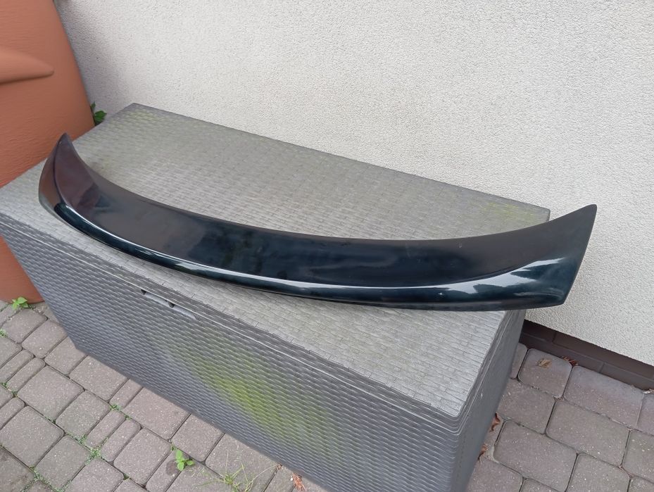 Spojler tylny SAAB 95NG. Nowy. /Lublin/