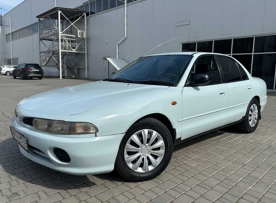 Mitsubishi Galant в отличном состоянии 1.8 автомат