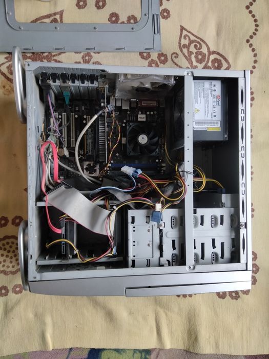 Компьютерные комплектующие, системный блок