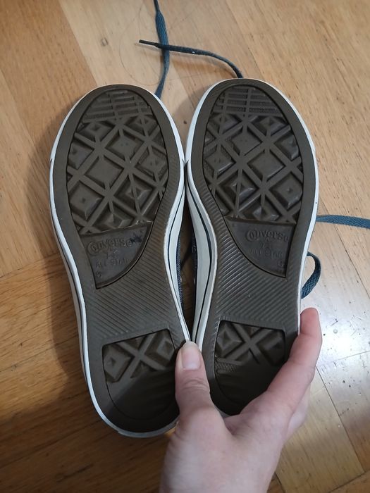 Świetne wysokiej trampki Converse