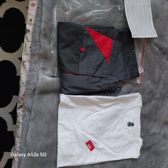 Spodnie robocze ogrodniczki xl plus tshirt biały