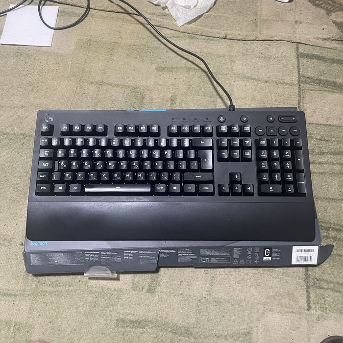 Ігрова клавіатура Logitech g213