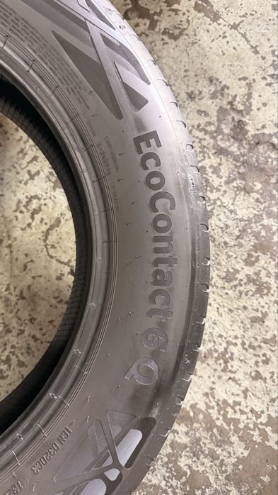 Pneus 215/60r17 Continental EcoContact 6 Q com 80% piso