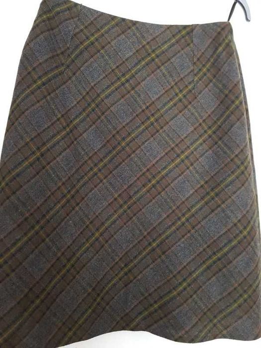 Śliczna jesienna spódniczka w kratę