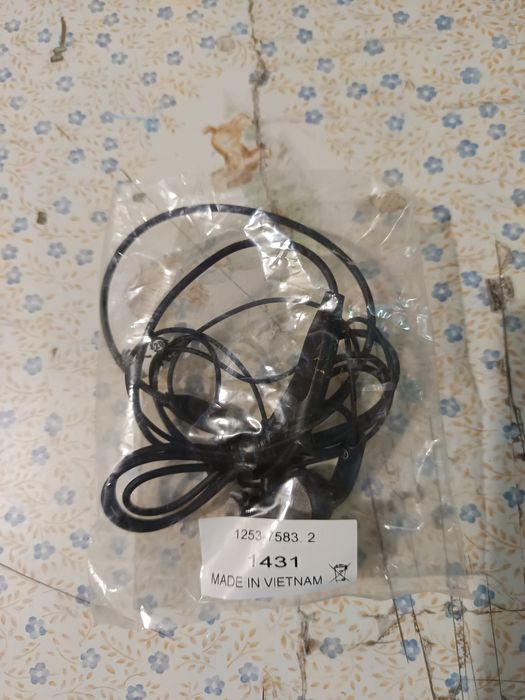 Vendo novo auscultadores bom estado