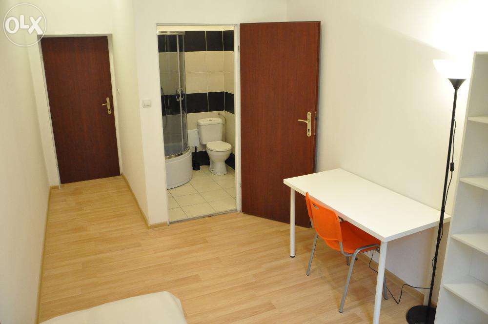 Jednoosobowy Pokój z Łazienką! 400m od Rynku, 600m od Agory
