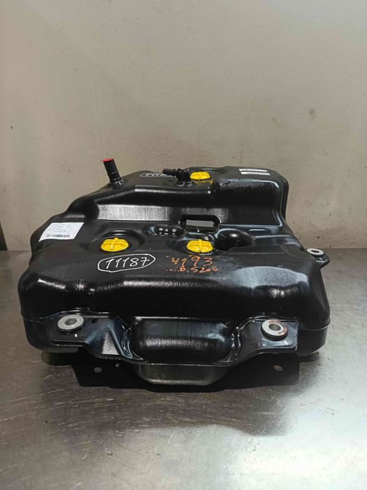 Depósito AdBlue MERCEDES-BENZ Classe C Carrinha (S205)