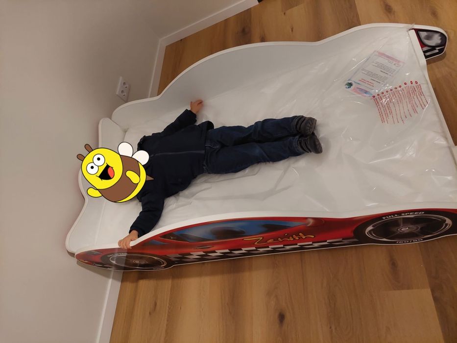 Cama carro de corrida