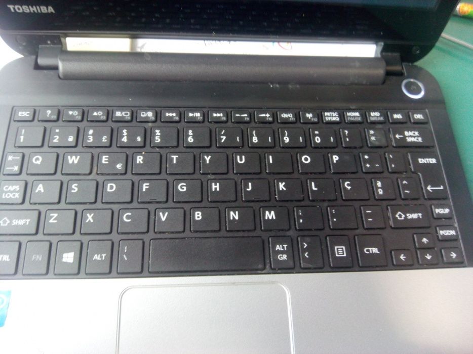 Toshiba nb10t-a-101