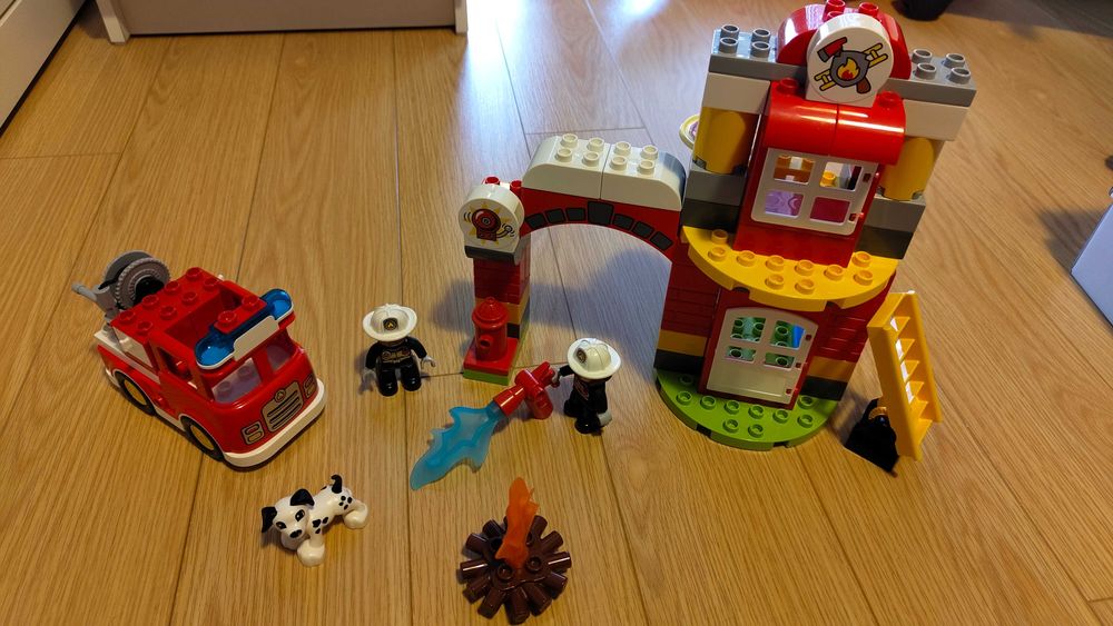 Lego Duplo Quartel dos Bombeiros (10903)