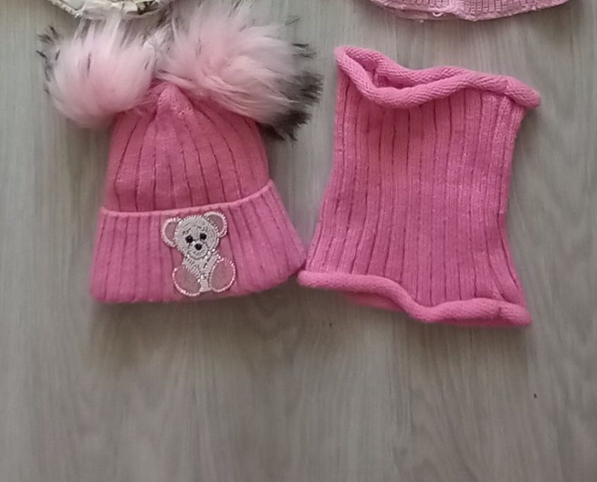 Zimowa czapka i komin