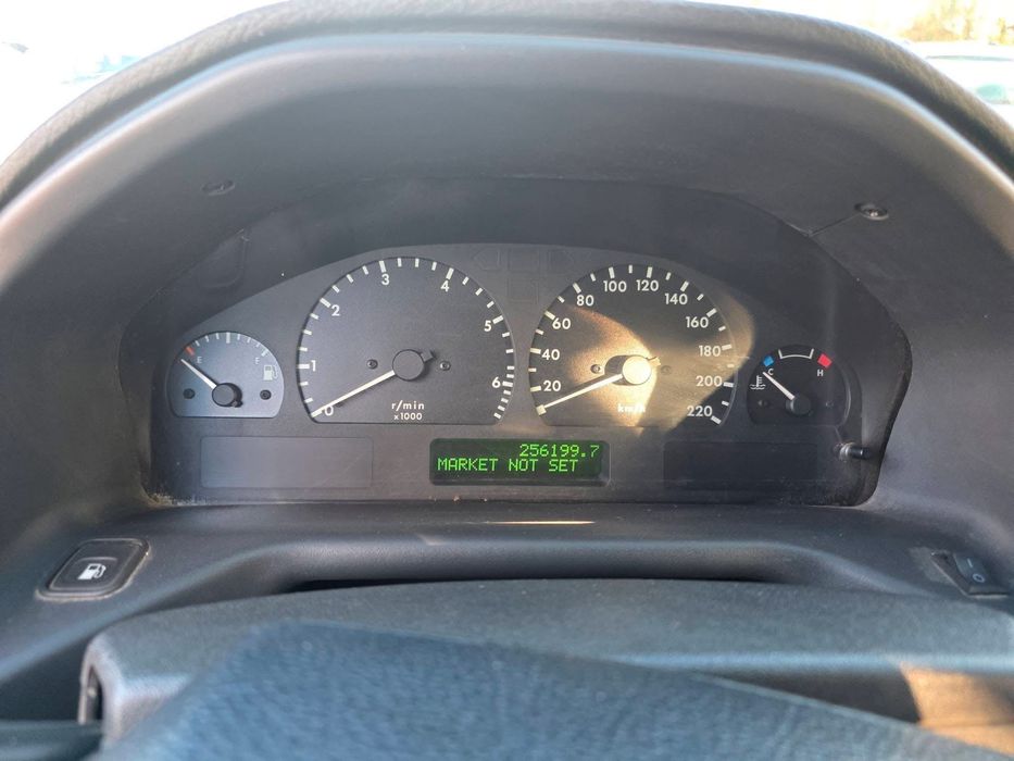 Продам авто Land Rover Range Rover 1998