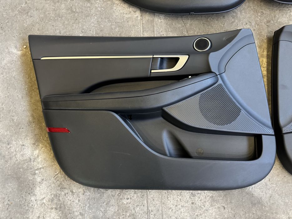 Обшивка двери Hyundai Sonata Dn8 2022-25