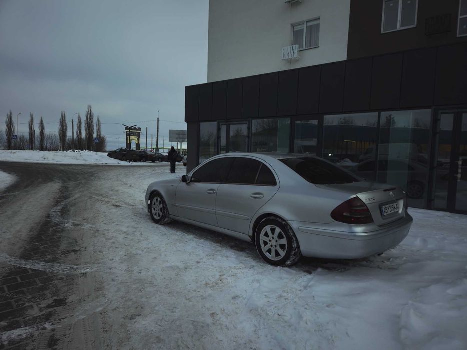 Продам Mercedes-Benz e211